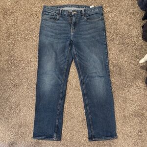 Old navy loose fit built in flex jeans size 36x34